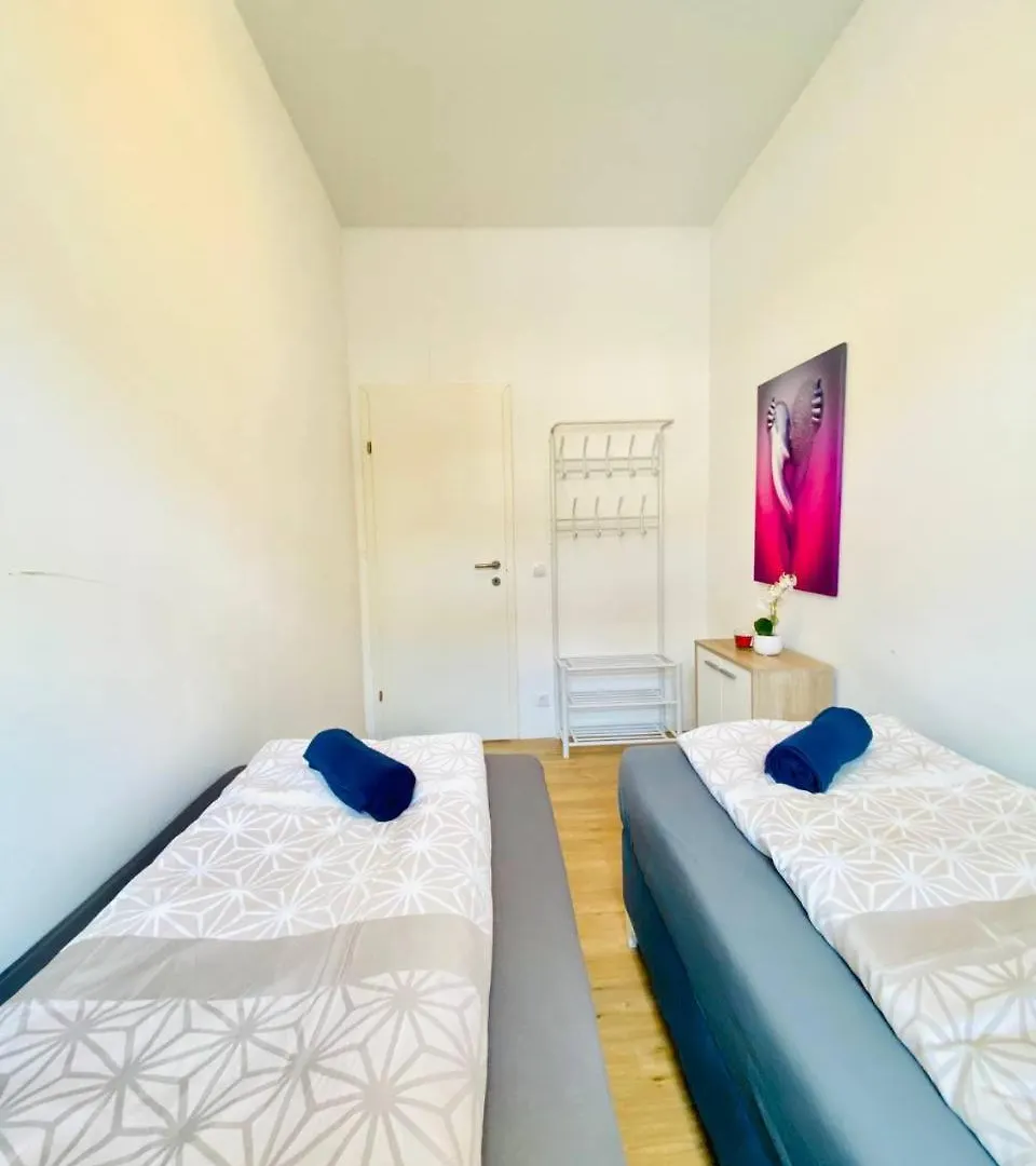 Comfort Room In Floridsdorf Area Sd Viena Austria