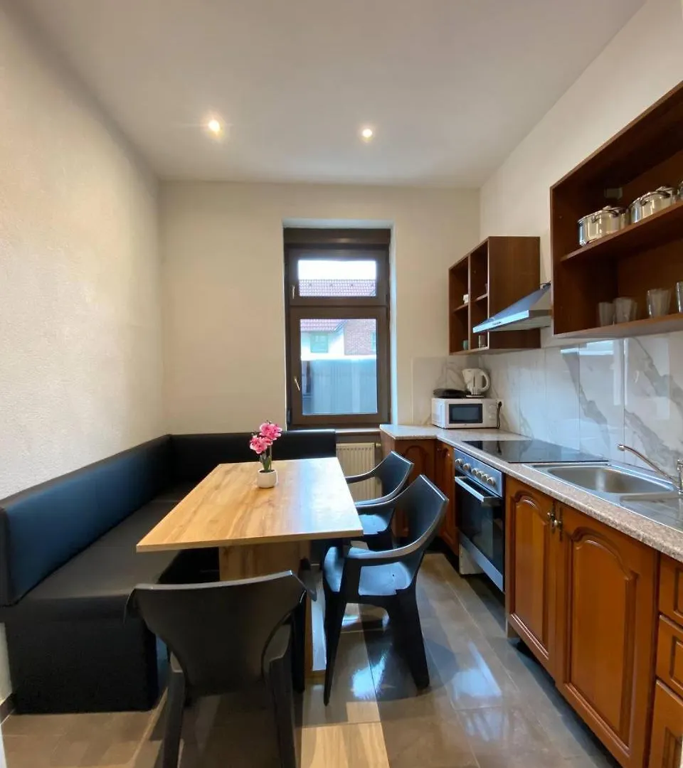 Comfort Room In Floridsdorf Area Sd Vienna 0*,