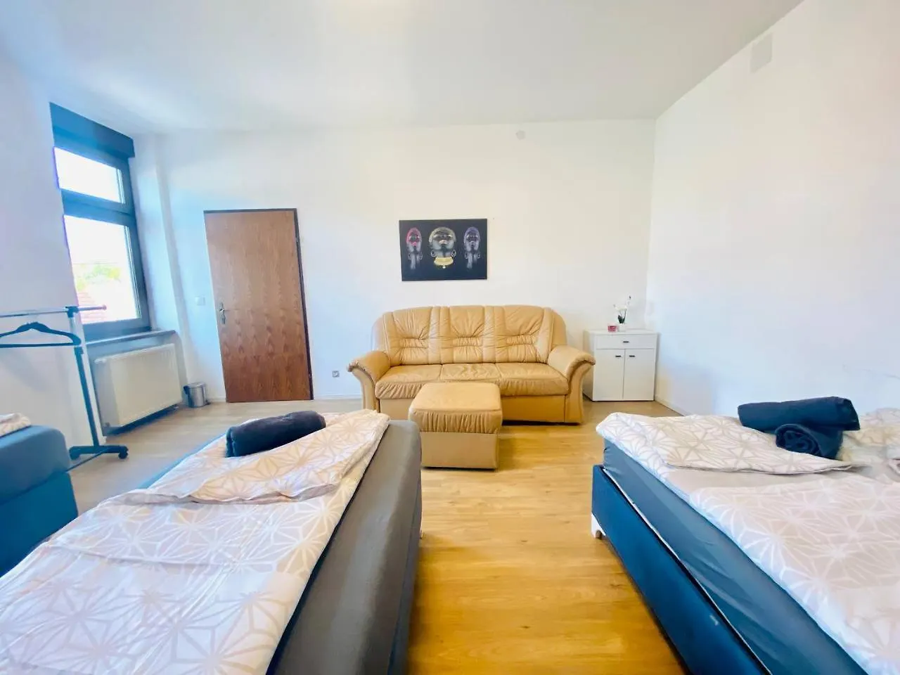 Comfort Room In Floridsdorf Area Sd Vienna Homestay