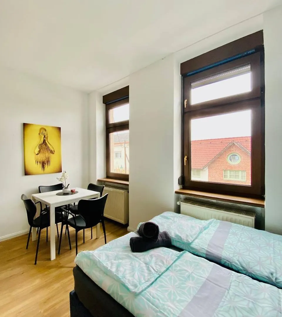 Comfort Room In Floridsdorf Area Sd Vienna Homestay