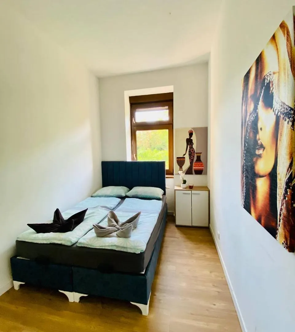 Comfort Room In Floridsdorf Area Sd Vienna Homestay