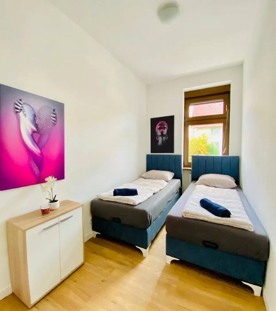 Comfort Room In Floridsdorf Area Sd Vienna Homestay
